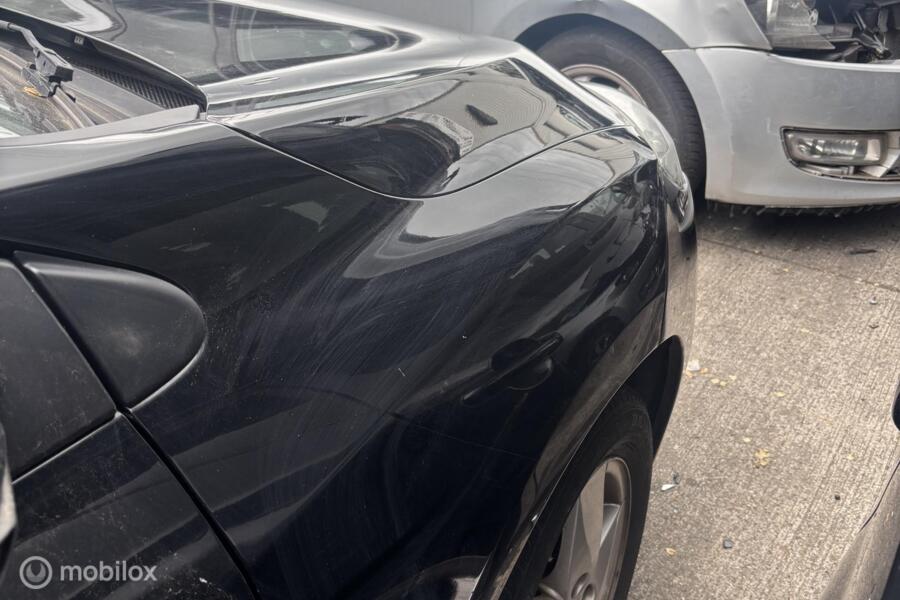 Voorscherm rechts Renault Megane Estate III ('09-'16)