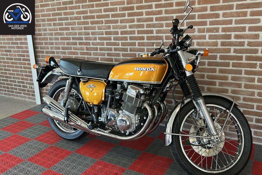 Honda CB750 K2 Volledig gerestaureerd!!