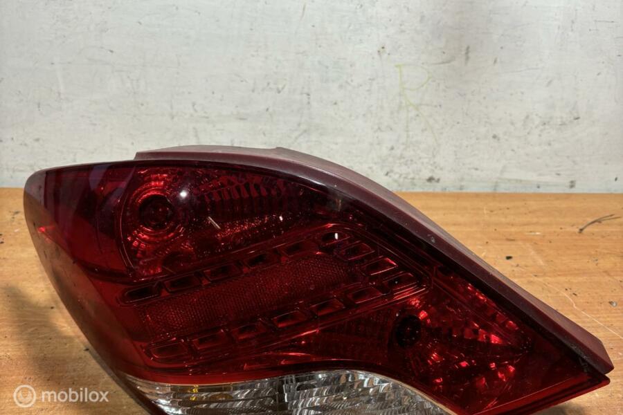 Achterlicht links Opel Corsa D ('06-'15)