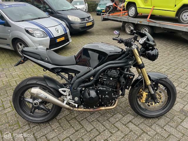 Triumph Speed Triple