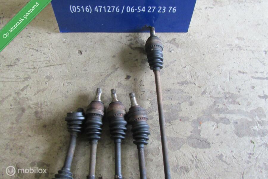Aandrijfas opel corsa b 1400/16v en 1600/16 v en diesel