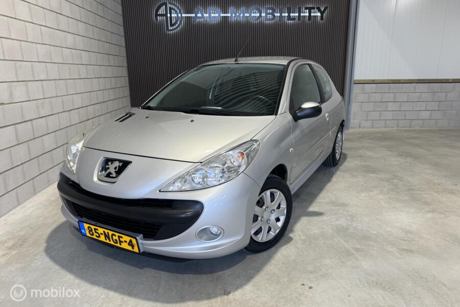 Peugeot 206 + 1.4 XS NAP, Cruise, Trekhaak afneembaar