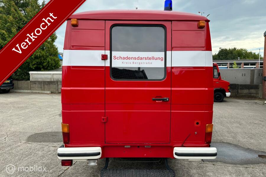 Mercedes 409 benzine Lang Hoog brandweer camper 1978