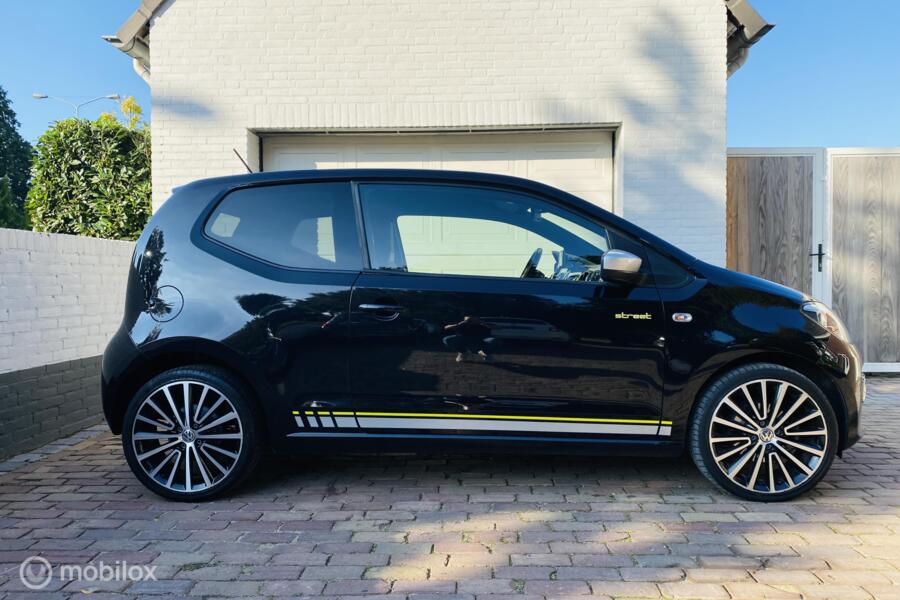 Volkswagen Up  Street UP/Navi/ SPECIALE UITVOERING