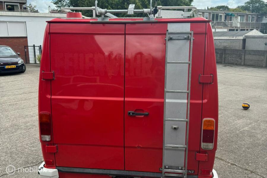 Verkocht Mercedes 310 4x4 Brandweer 39681 km  bj 1987
