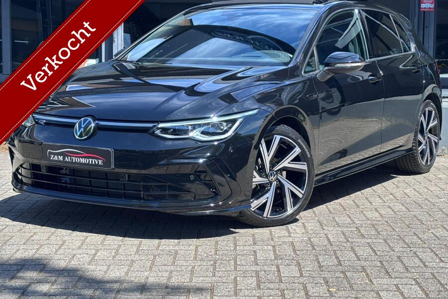 Volkswagen Golf 1.5 eTSI R-Line Edition Aut*Pano*Matrix*Navi