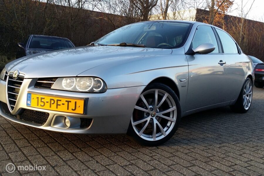 Alfa Romeo 156 - 1.8 SPORTIVA Ti VELGEN/ VERLAAGD