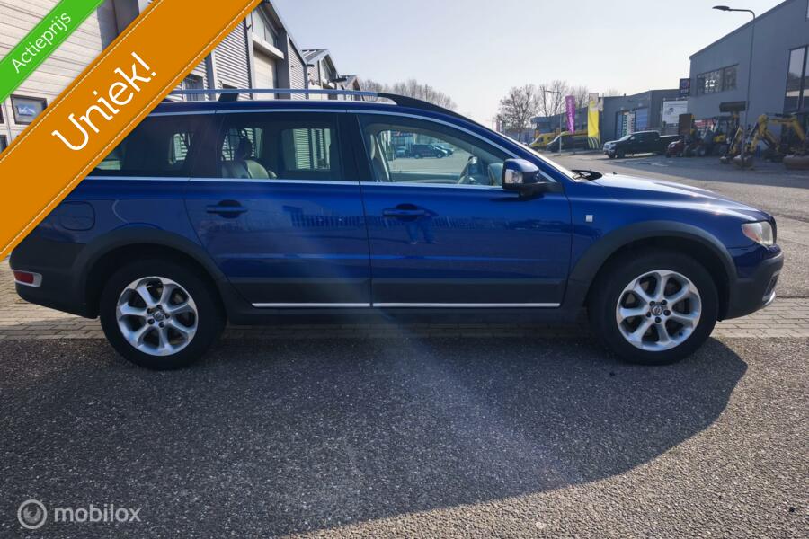 Volvo XC70 2.4 D5 / Ocean Race / Leder / Youngtimer /