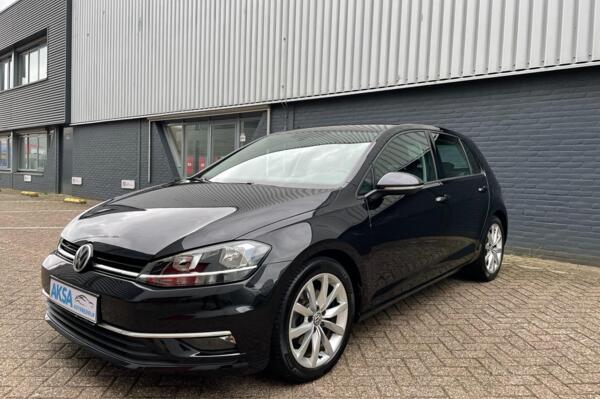 Volkswagen Golf 7 1.6 TDI Highline  BTW| Navi | Camera | ACC