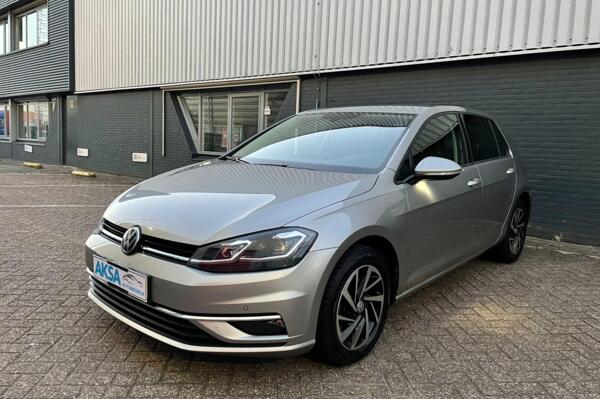 Volkswagen Golf 7 2.0 TDI DSG  Highline |Digital Cockpit|Navi