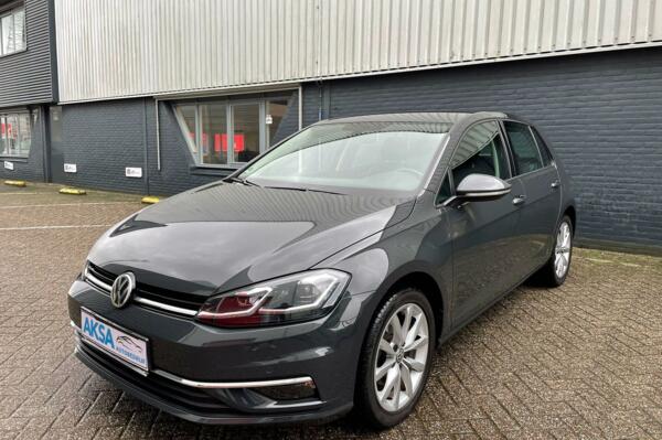 Volkswagen Golf 1.5 TSI 150pk Highline | DSG | Blind Spot |