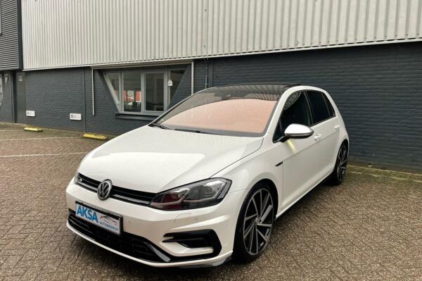 Volkswagen Golf 2.0 TSI 4Motion R | Akra | Pano |DSG|Memory