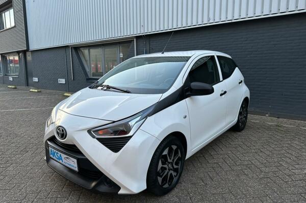 Toyota Aygo 1.0 VVT-i x | Sportvelgen | Garantie | Airco