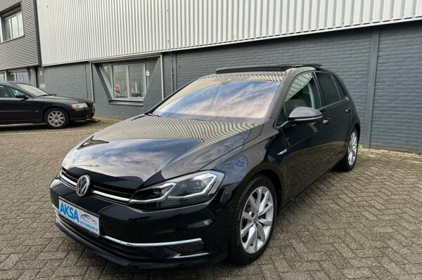 Volkswagen Golf 1.5 TSI Highline | DSG | Pano | Standkachel | Stuurverwarming