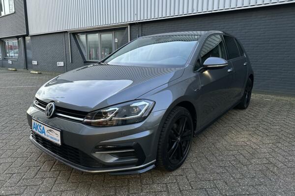 Volkswagen Golf 1.5 TSI 150pk R-Line | DSG | Navi | Dynamic Light | LED |