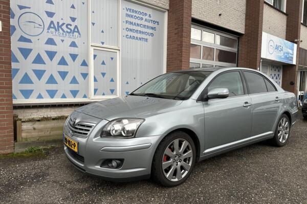 Toyota Avensis 2.0 D-4D Terra | Camera | Stlvw | Car Play