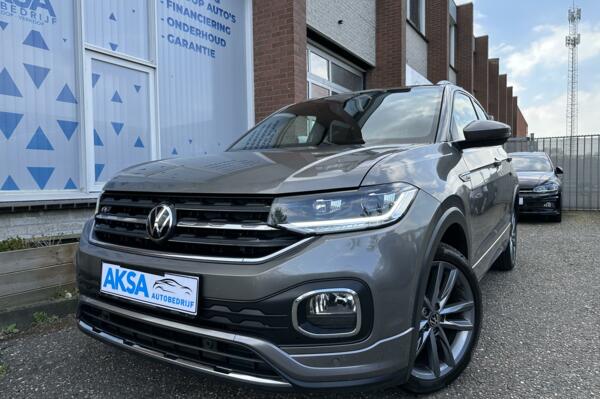 Volkswagen T-Cross 1.5 TSI 150pk 3x R-Line DSG/Blindspot/18inch/LaneAssist/Camera/Stlvw/Garantie