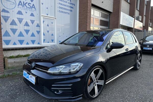 Volkswagen Golf 1.5 TSI R-Line | Pano DSG Virtuele Cockpit Keyless Massage Dynaudio LED Garantie