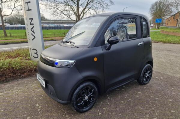 IVA BROMMOBIEL A05 LITHIUM V.A. 16 Jaar AM alleen rijbewijs