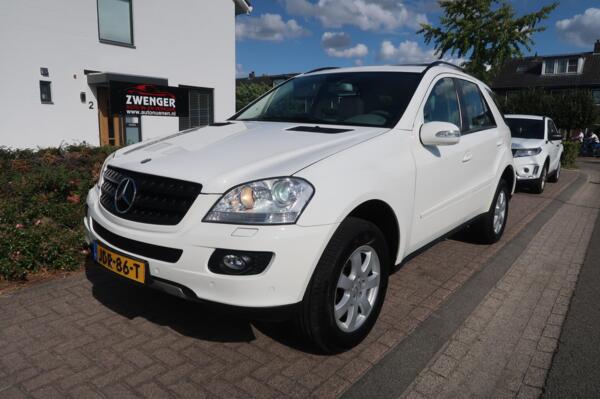 Mercedes M-klasse 350 v6 SCHUIFDAK|DEALER ONDERHOUDEN|NAVIGATIE|XENON|PDC|STOELVERWARMING|ZEER MOOI