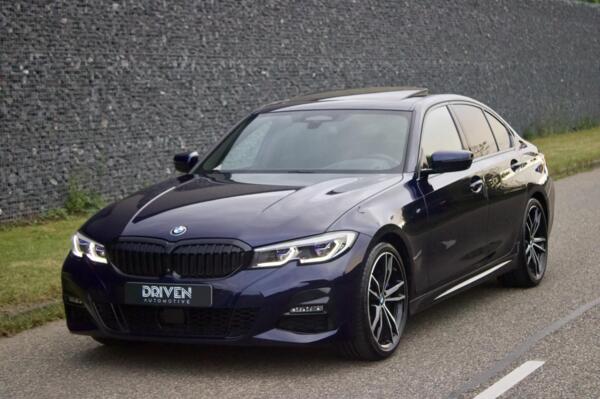 BMW G20 330i M Sport| Laser - Schuifdak - NL Auto - Garantie