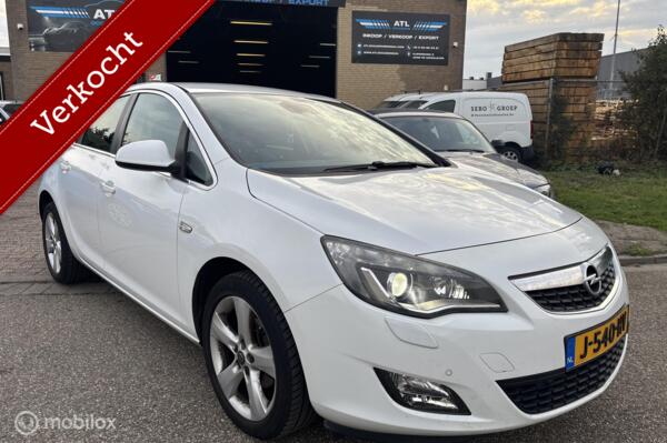 Nette Opel Astra 1.4 Turbo Edition NIEUWE APK! LUX