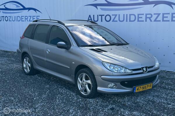 Peugeot 206 1.6-16V Gentry