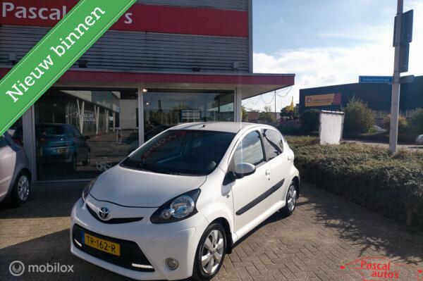 Toyota Aygo 1.0 VVT-i airco lm velgen apk