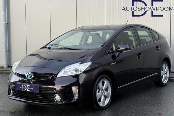 Toyota Prius 1.8 Hybrid| Business | Camera | Half Leer | Navi