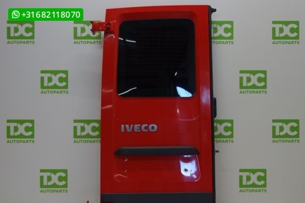 Iveco Daily ('08-'11) Achterdeur links met ruit rood H1