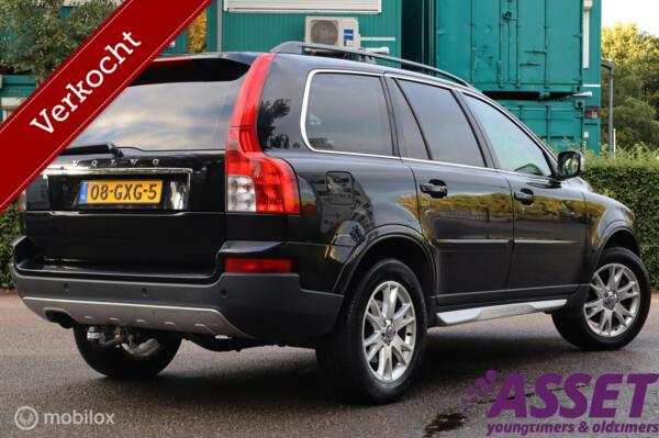 Youngtimer Volvo XC90 3.2 Momentum 7-zit schuifdak/stoelverw
