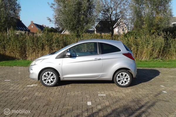 Ford Ka 1.2 Limited, Leuk Kaatje incl  nw APK en onderhoud.