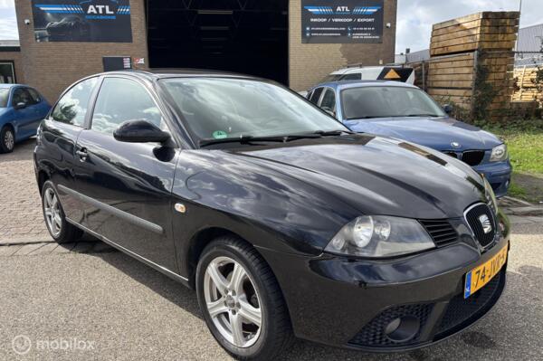 Zeer nette Seat Ibiza 1.6 Sportstyle NIEUWE APK!