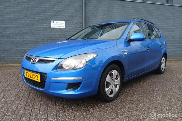 Hyundai i30 CW 1.4i Dealer onderhouden/Nieuwe koppeling