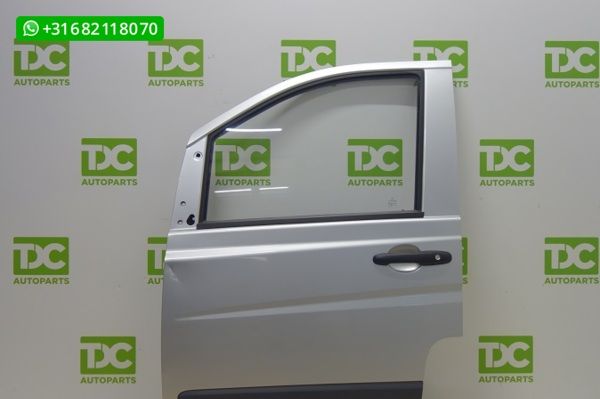Mercedes Vito W639 ('03-'14) Voorportier links zilvergrijs