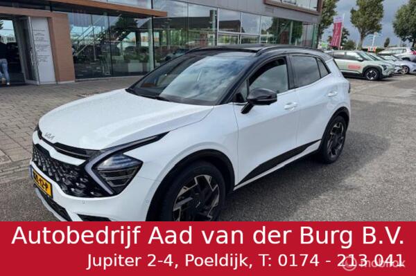 Sportage 1.6 T PHEV 265pk 4WD  GT Plus Line,  65 km Volledig elektr. rijden hierna Hybride aandrijving , Panorama dak ,  GT Line uitvoering  19 inch Velgen , Priveglas, Stoel elektr. verstelbaar ,  Stoel & Stuur verwarming ,