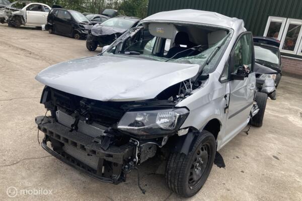 Volkswagen Caddy Maxi 1.4 TSI Trendline 5p