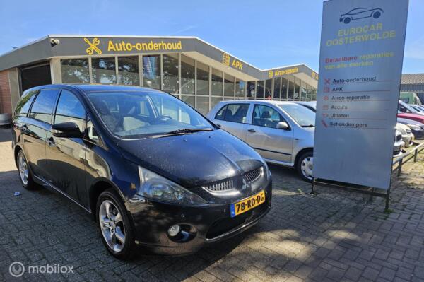 Mitsubishi Grandis 2.4-16V AIRCO // 7 PERS // EXPORT