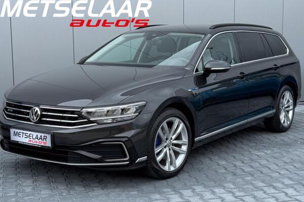 Volkswagen Passat Variant GTE PHEV Virtual Cockpit Carplay 360 Camera