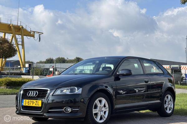 Audi A3  1.2 TFSI Ambition cruise stoel vw airco