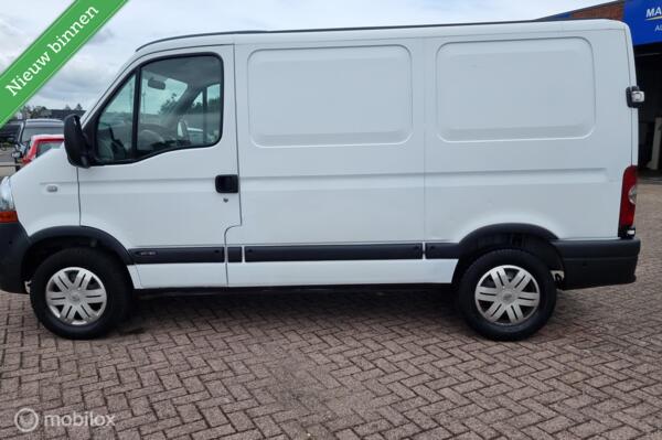 Renault Master T35 2.5dCi L1H1 Airco Apk 04-2026  BTW vrij !