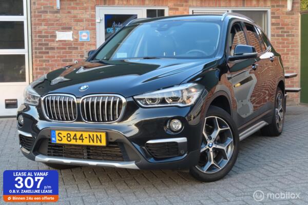 BMW X1 xDrive20i High Executive|camera|afneembare trekhaak|stoelverwarming.