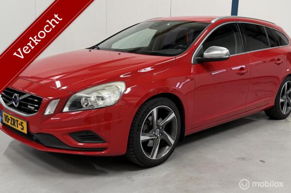 Volvo V60 1.6 T3 R-Design NL AUTO / COMPLETE HISTORIE