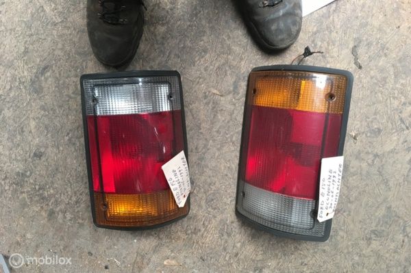 twee achterlampen ford f150 elonoline bj 1992