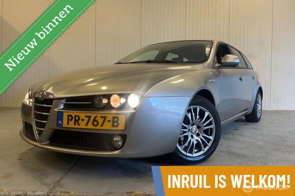 Alfa Romeo 159 Sportwagon 1.9 JTD Q-Tronic Elegante // APK //