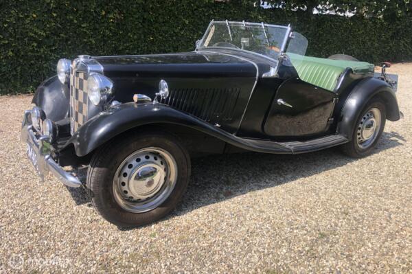 MG TD Roadster