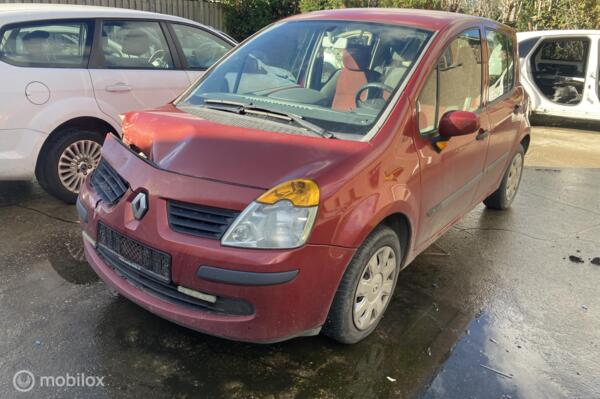 Renault Modus 1.4-16V Authentique Basis
