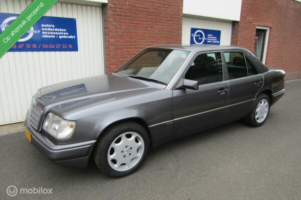 mooie Mercedes E-klasse 200 Elegance 6-1994 lpg gas zgan apk