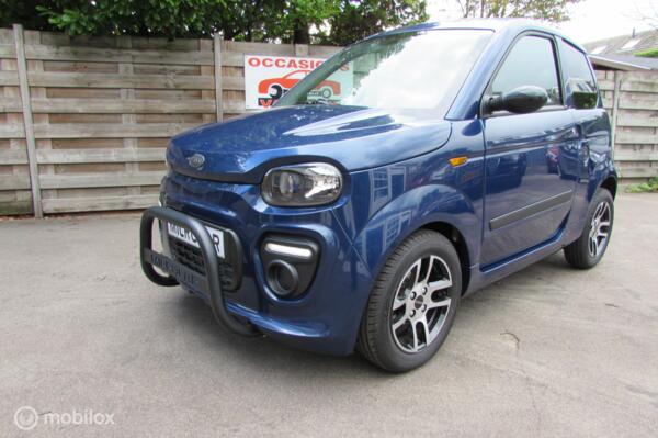 Microcar Brommobiel M.GO 6 Plus Sun Airco