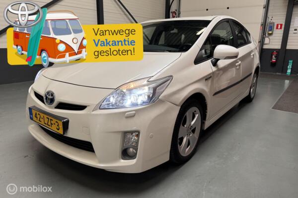 Toyota Prius 1.8 Dynamic Navi|LED|Keyless|Camera